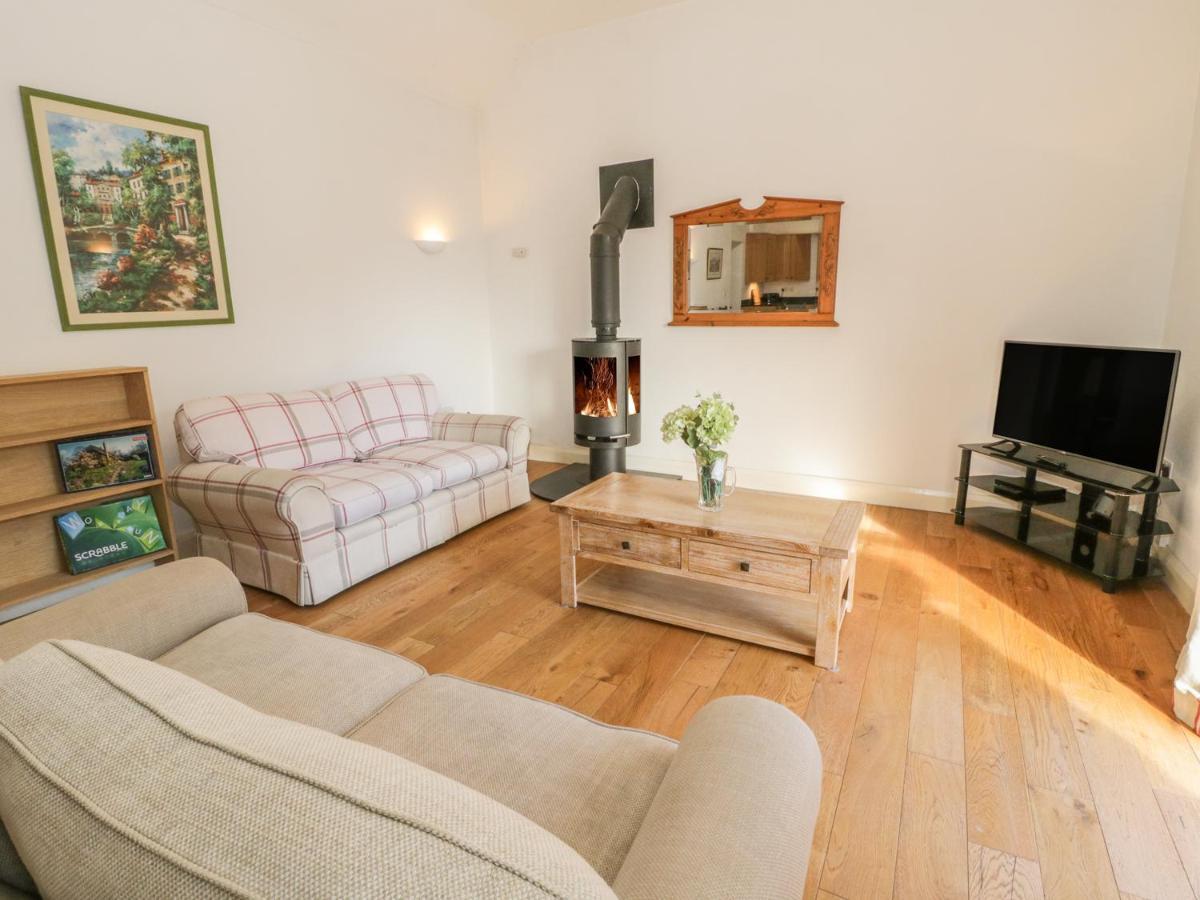 Hen Stabl Holiday home